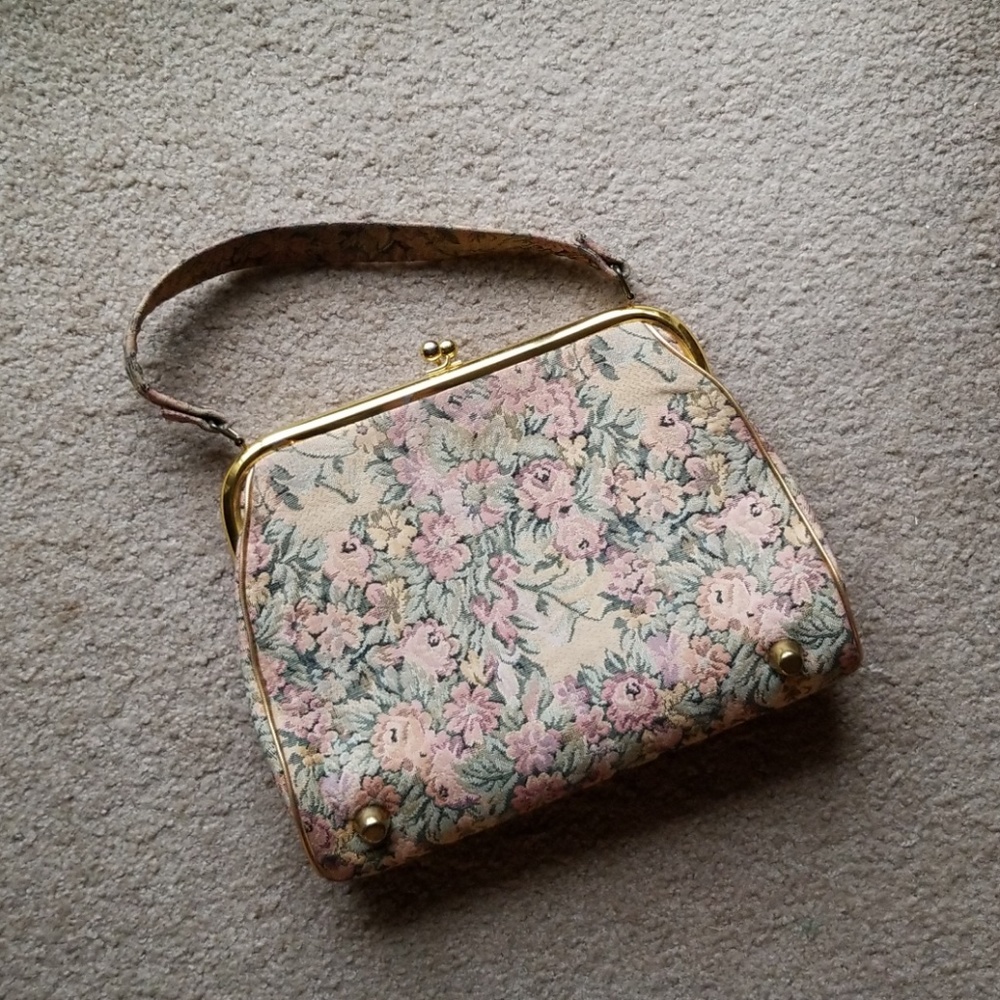 Vintage floral purse